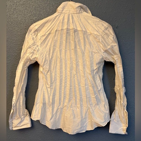 Beluva San Francisco Made in USA Cream Shirt with Black Stitching - Picture 5 of 6